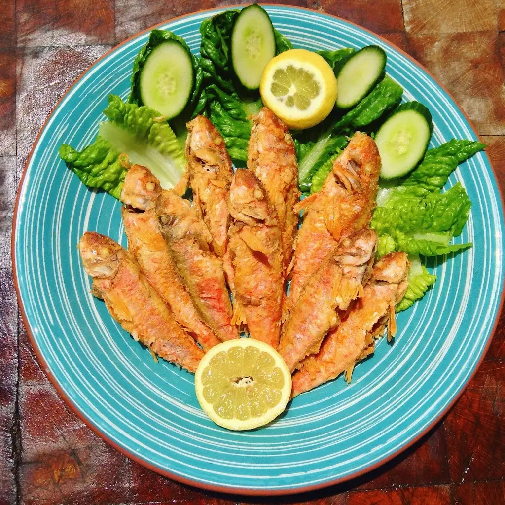 O Manitas sto Kima_Aegina_slider_image_3