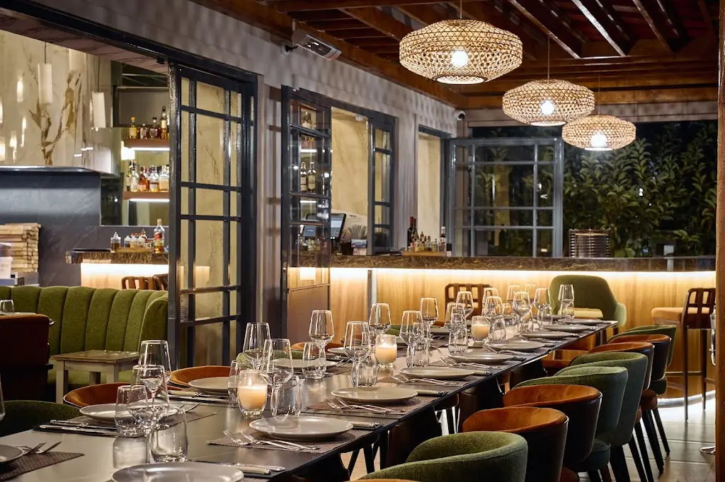 Wood Restaurant Restaurant in Kifisiá