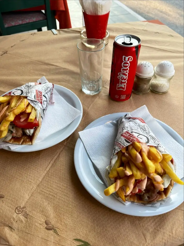 Edward Wesp_PitaPita (ΠΕΙΡΑΤΕΣ)_Kontokáli_Bewertung