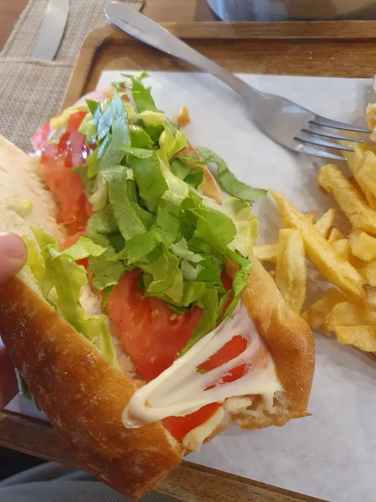 Kerry Hutchison_BBQ-ART_Kontokáli_Bewertung