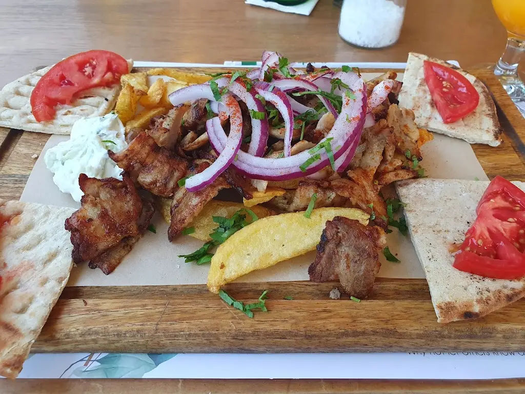 Menü_La'Kantas Restaurant & Taverna_Kontokáli_Bild_5