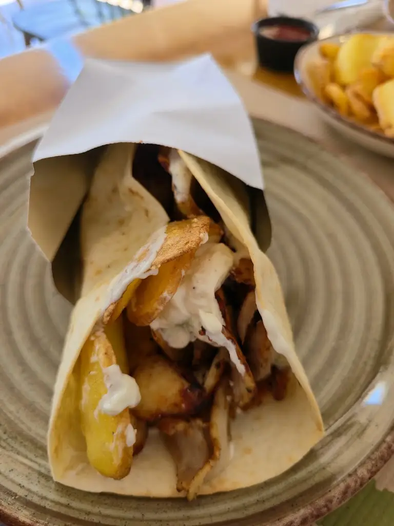 Marcin Marzec_Fresh_Kontokáli_avis