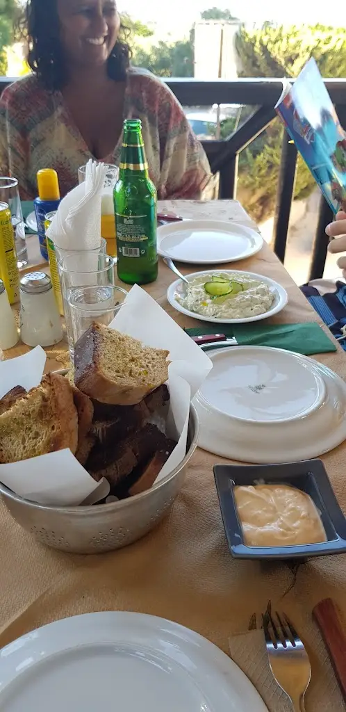 Menu_Dennis Taverna_Lithakiá_imagen_8