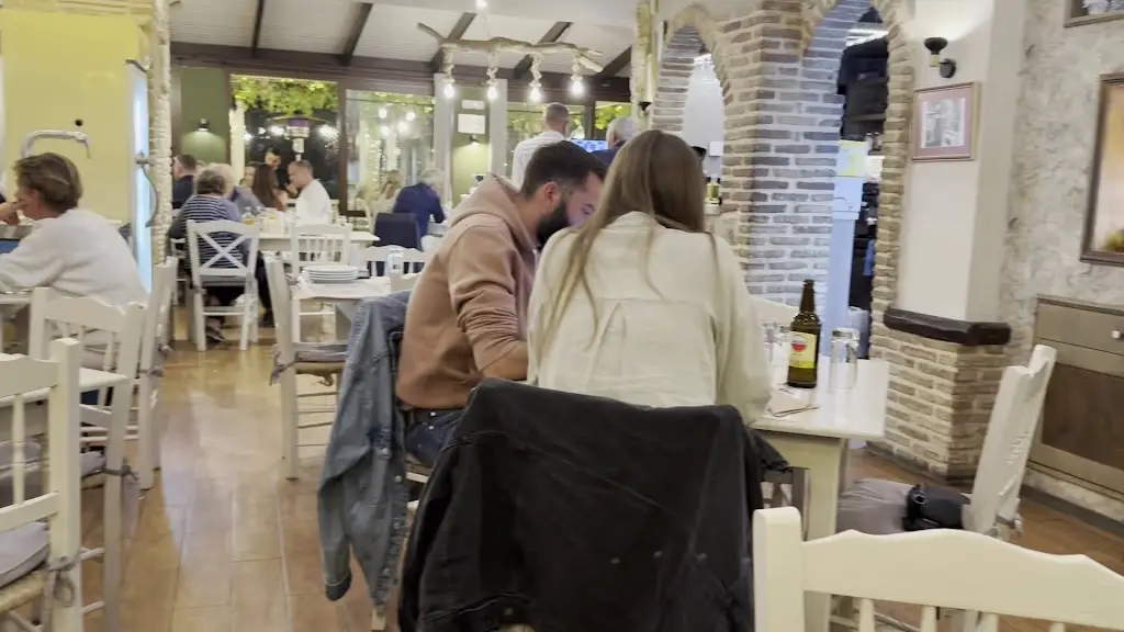 Dennis Taverna_Lithakiá_slider_image_2