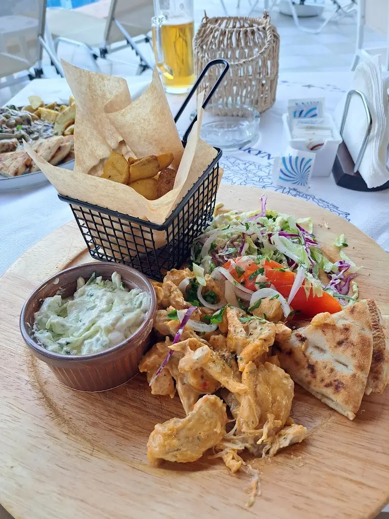 Helena restaurant_Lithakiá_slider_image_3