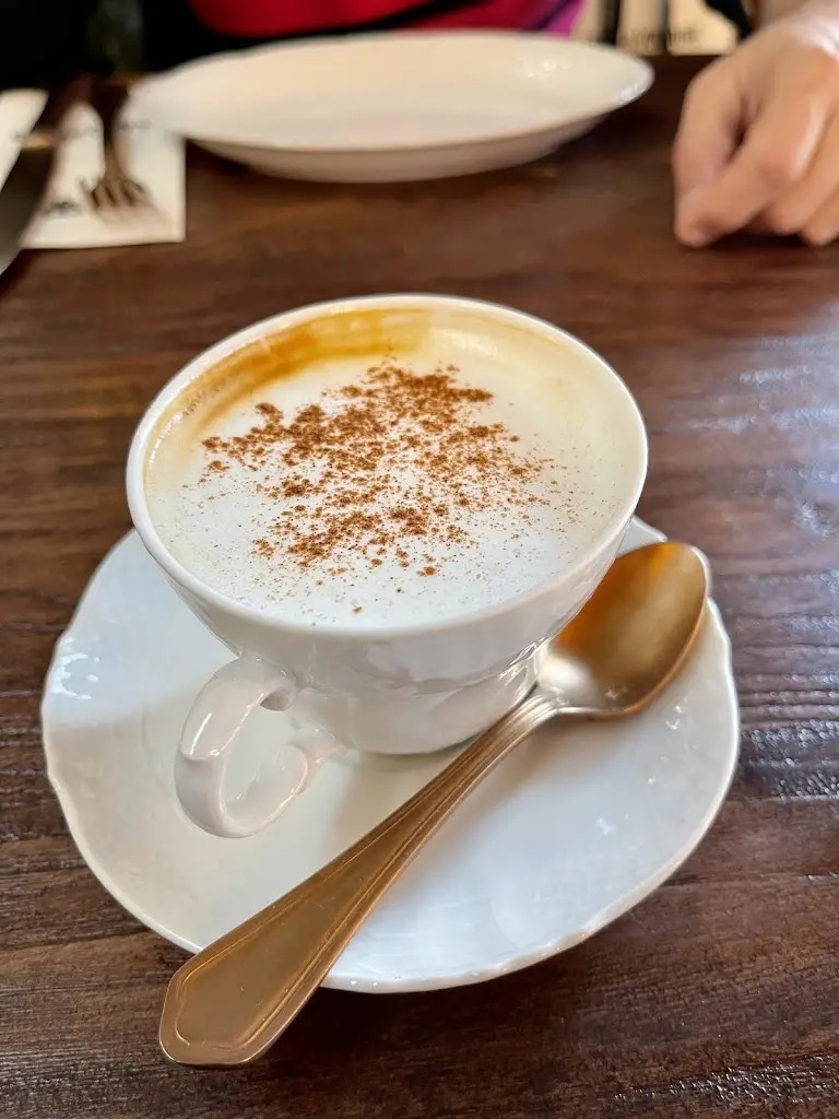 nickvat69_The Amorous Project_Kifisiá_Bewertung