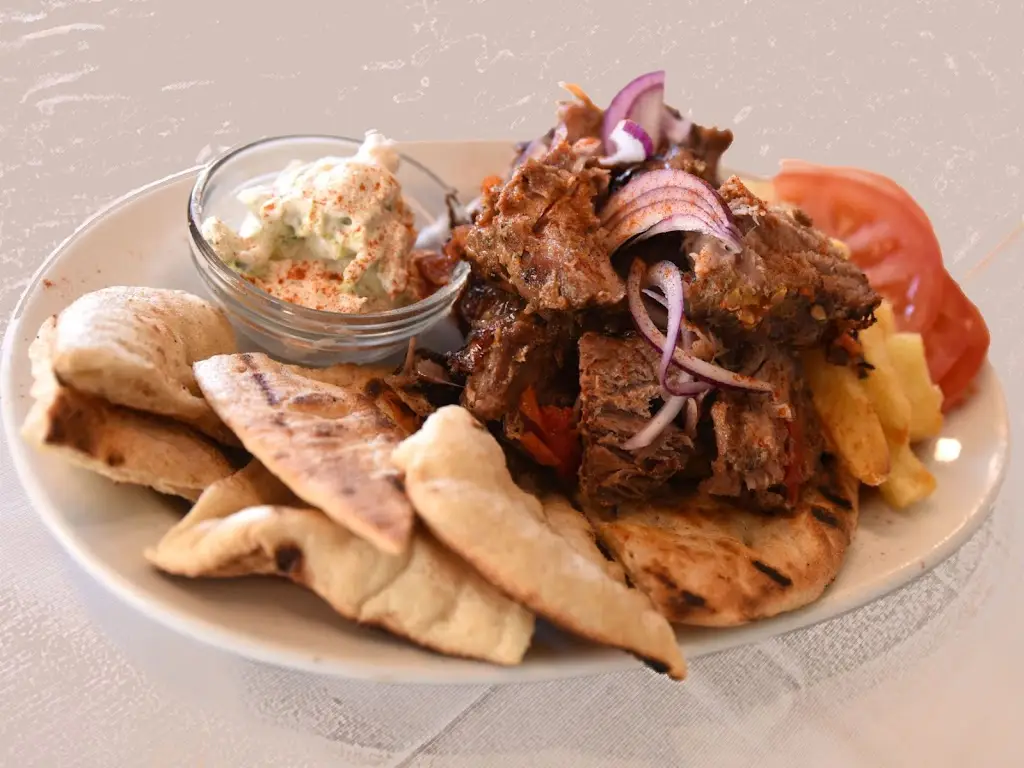 Menü_Ovelos restaurant and grill room_Lefkímmi_Bild_9