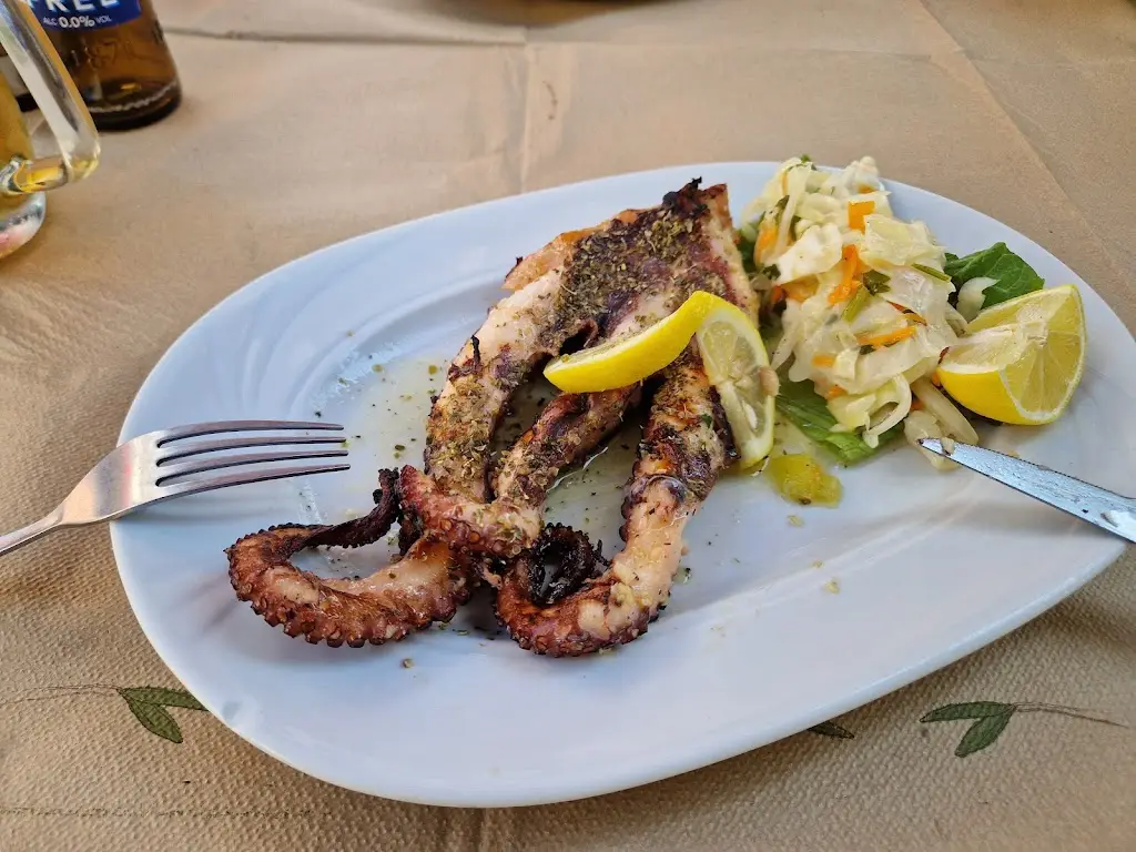 Menü_Agali_Lefkímmi_Bild_6