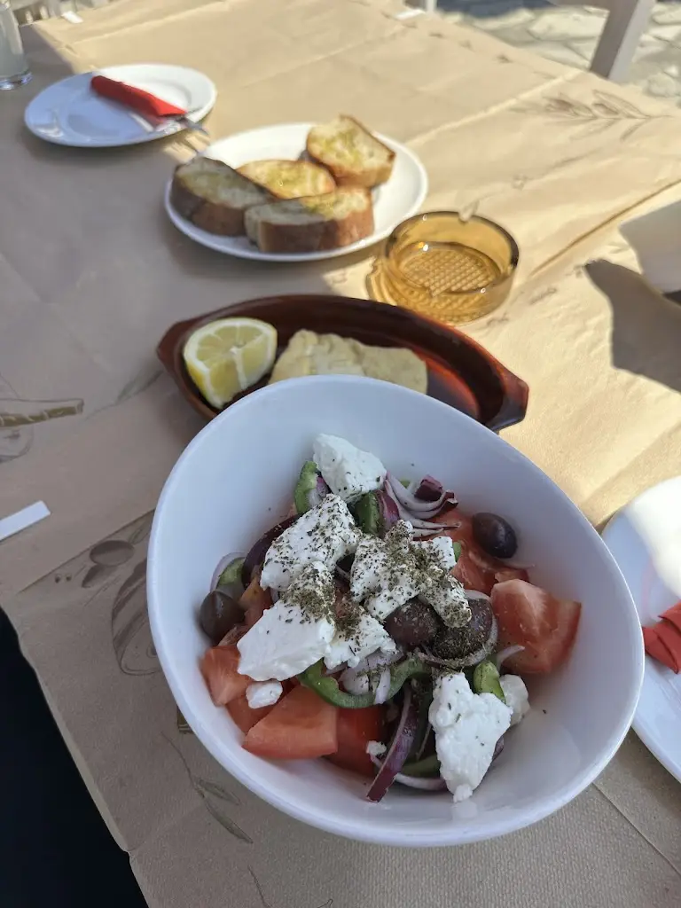 Menü_Agali_Lefkímmi_Bild_9