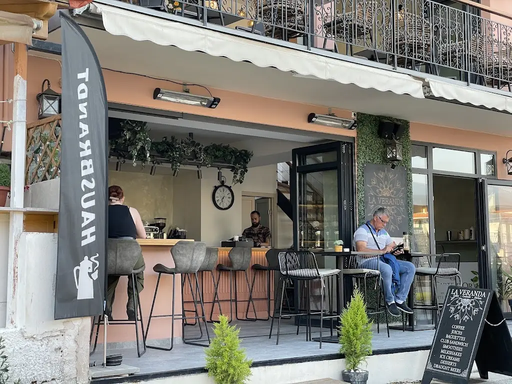 LA VERANDA Restaurant in Lefkímmi