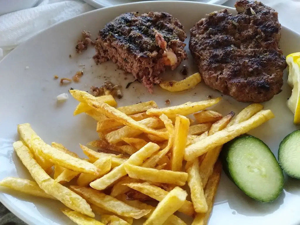 Menü_Taverna Petrakis_Lefkímmi_Bild_8