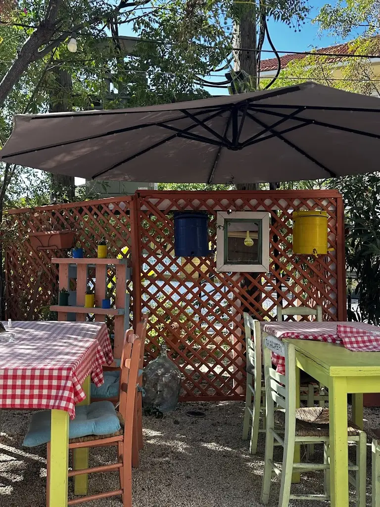 Ladókolla_Lefkímmi_slider_image_3