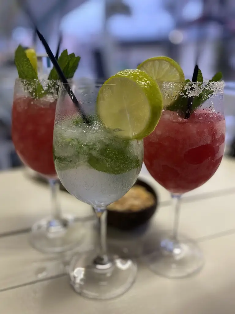 Sugar & Salt_Lefkímmi_slider_image_2