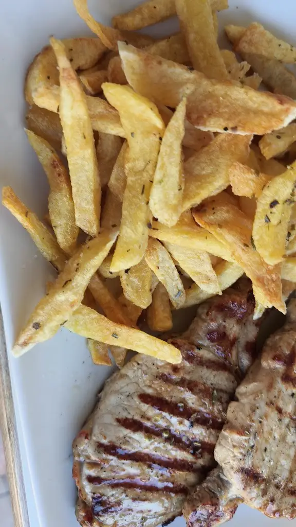 Altro cafe_Lefkímmi_slider_image_2