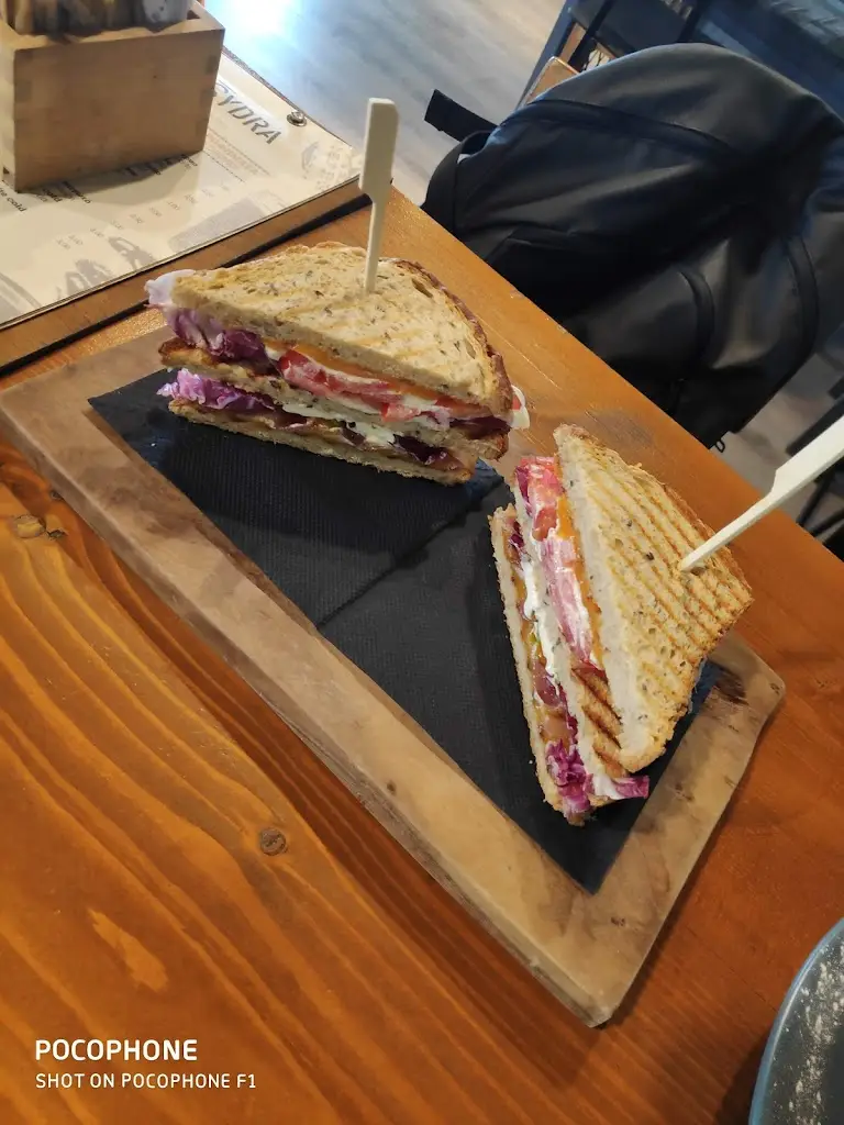 Menü_Clepsydra Microroastery_Lefkímmi_Bild_9