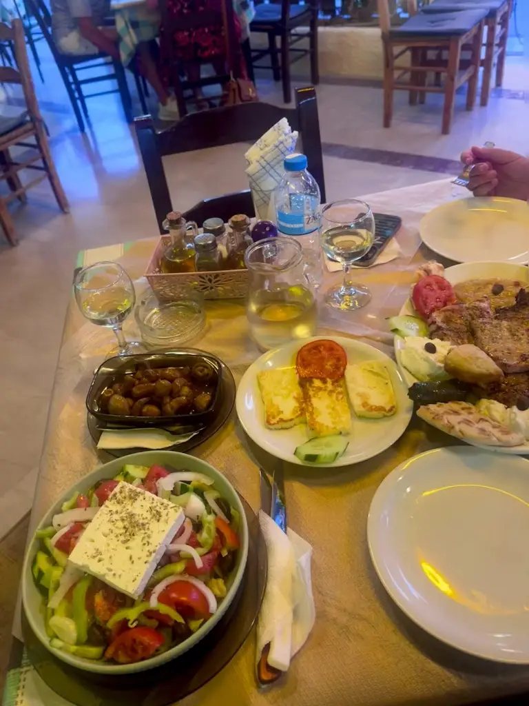 Rosie Barker_Olympia Restaurant_Lefkímmi_Bewertung