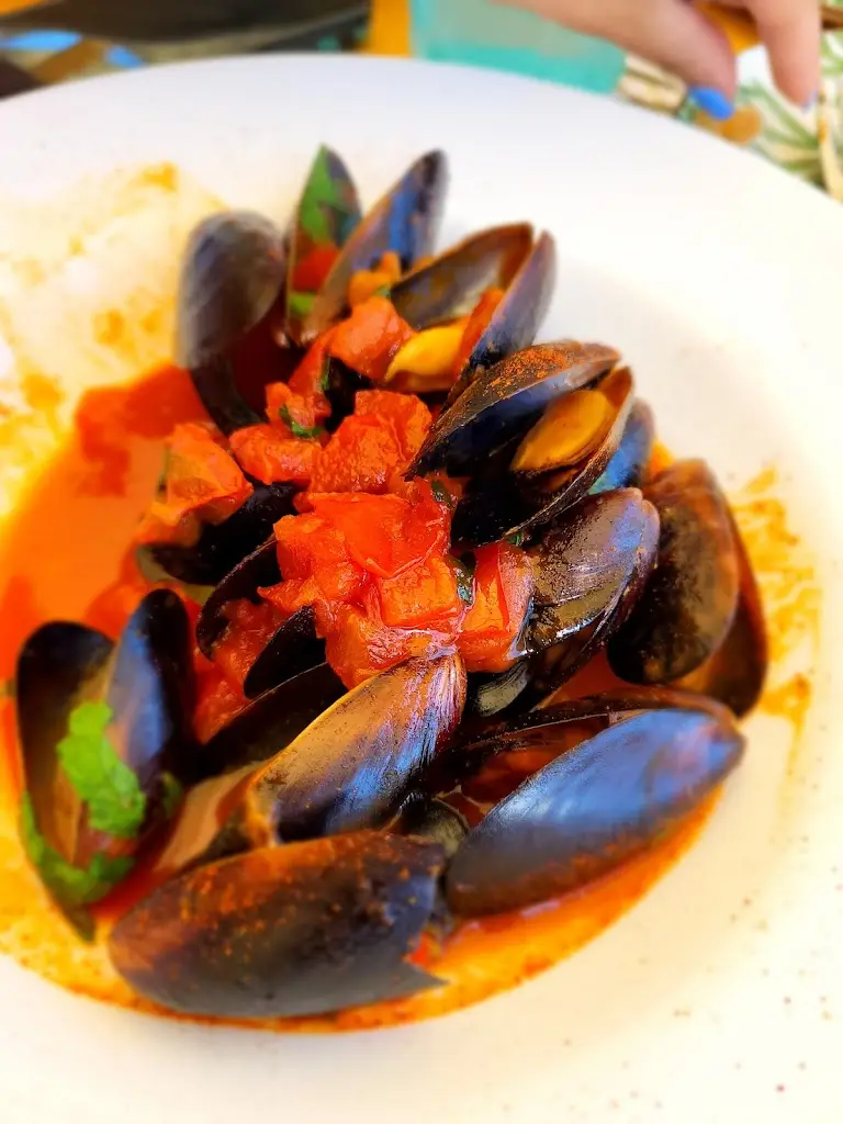 Menü_Στην πλατεία_Lefkímmi_Bild_8