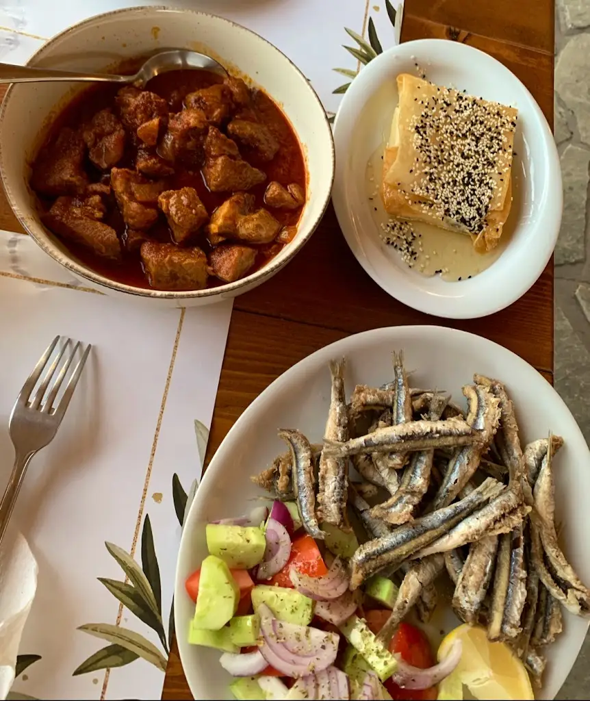 Menü_Στην πλατεία_Lefkímmi_Bild_9