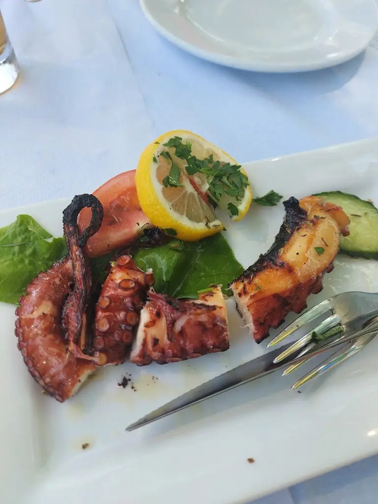 Menü_SAVVAS TAVERNA-BAR_Lefkímmi_Bild_5