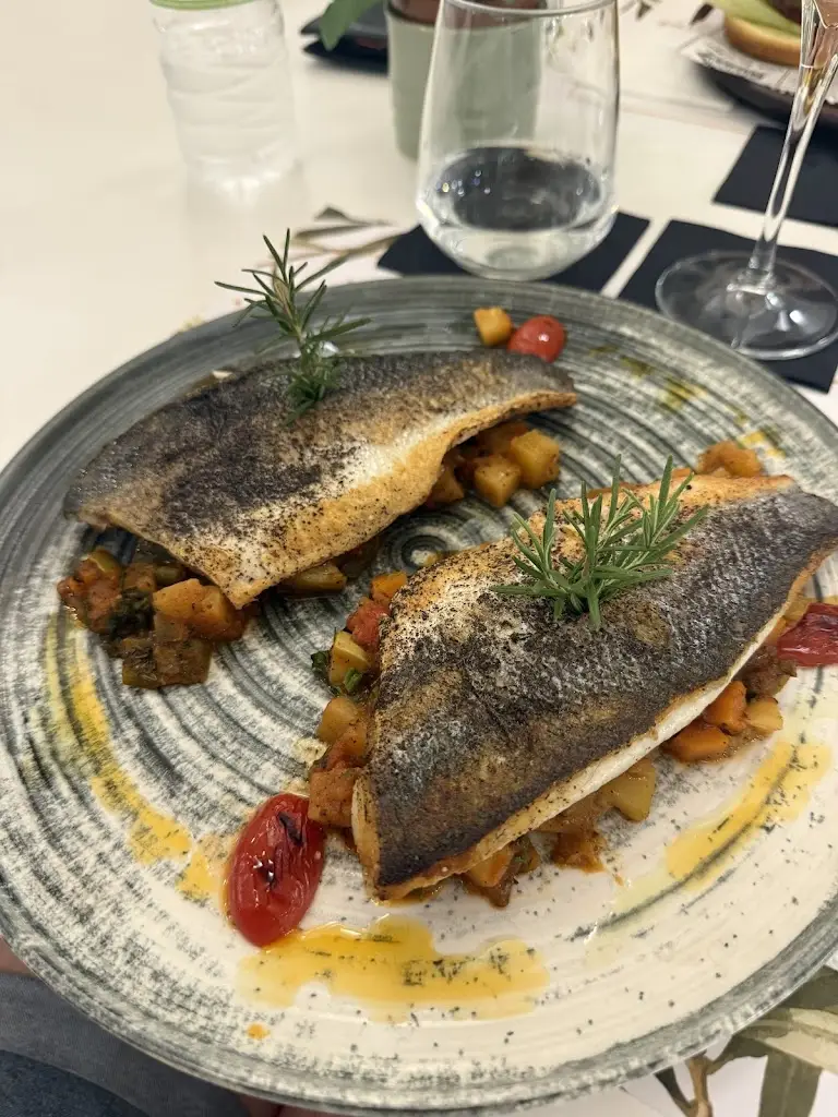 Bojana Bogicevic_Contessa Restaurant_Lefkímmi_Bewertung