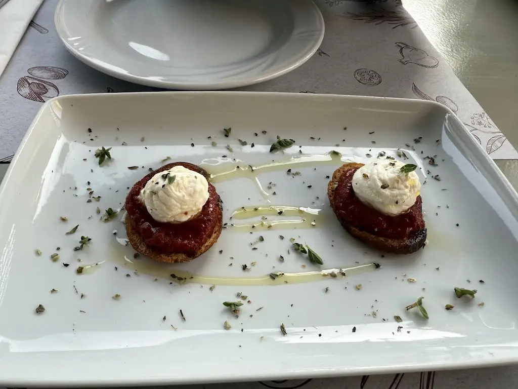 Menü_Tomata Corfiot Cuisine Restaurant_Lefkímmi_Bild_5