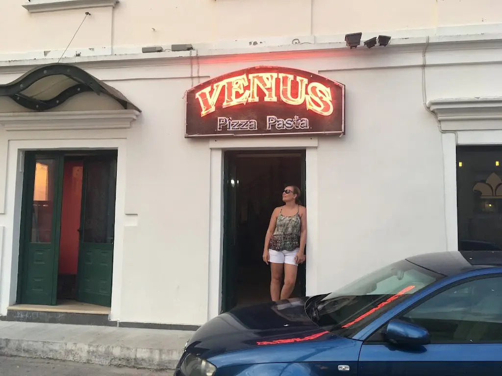 Pizzeria Venus Restaurant in Lefkímmi