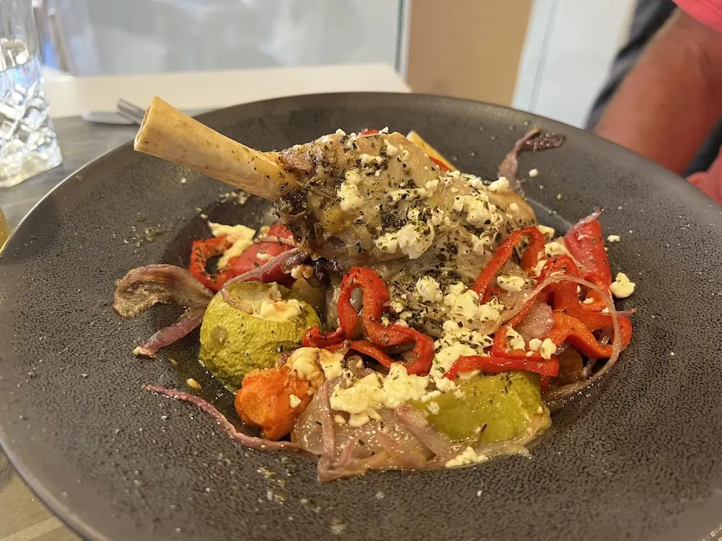 Rachel Ziegler_AgioLi Mediterranean Cuisine_Nomós Kerkýras_recensione