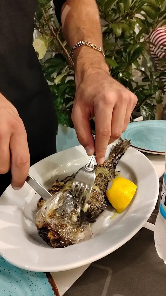 AgioLi Mediterranean Cuisine_Nomós Kerkýras_slider_image_2