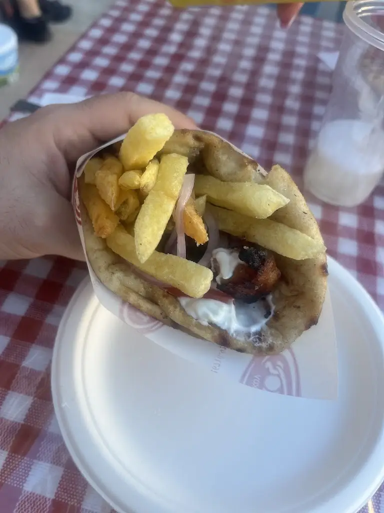 Tolga Sarıgöcek_Tsilíkos_Lixoúri_review