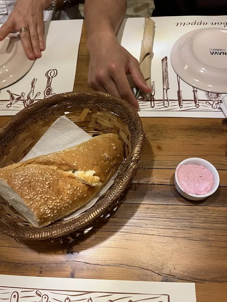 Natasha 22_Zefki Greek Traditional Tavern_Lixoúri_Bewertung