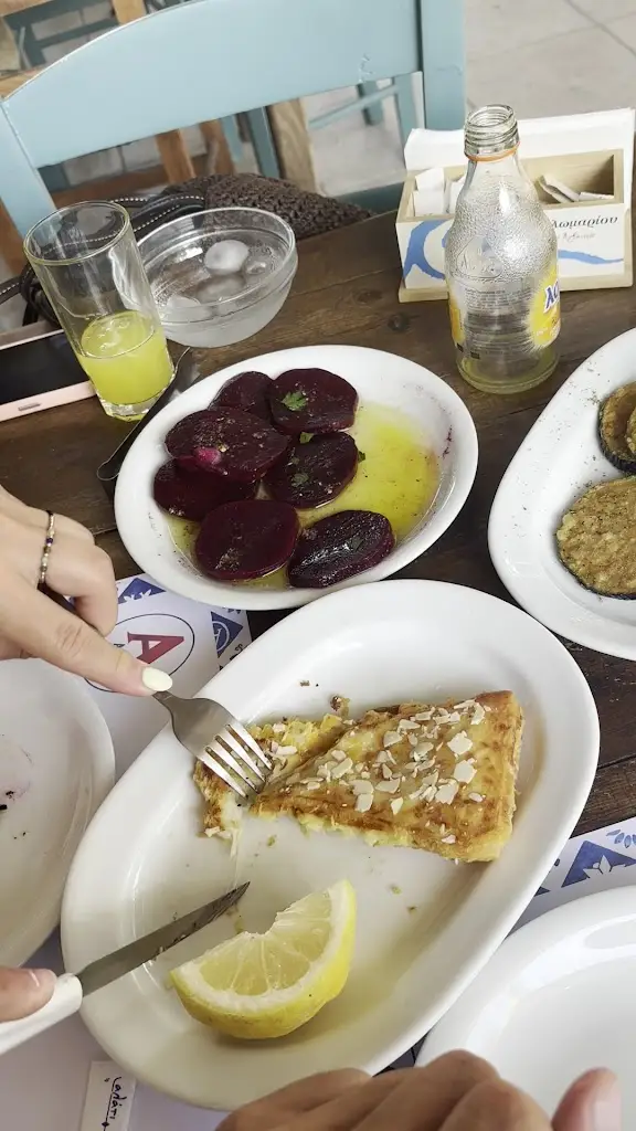 Cafe Ouzeri H Gefira_Lixoúri_slider_image_2