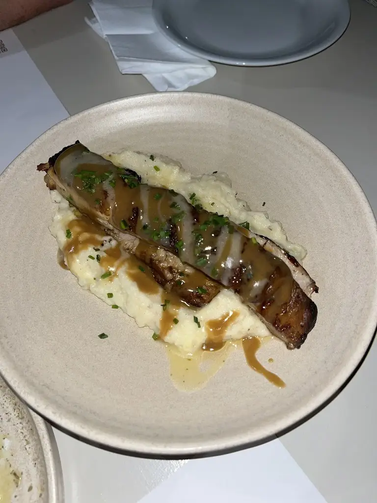 Kevin Sylvestri_Comidoro_Lixoúri_Bewertung