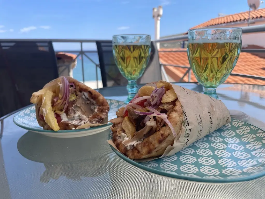 ΓΕΥΣΕΙΣ ΚΡΕΑΤΩΝ_Keratéa_slider_image_2