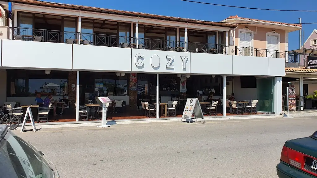 COZY I Sports Café & Eaterié | Lixouri, Kefalonia Restaurant in Lixoúri