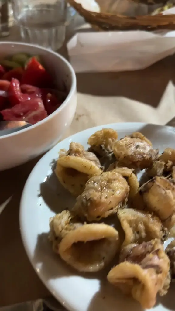 Η Γωνιά - Gonia Mezedopoleio_Lixoúri_slider_image_2