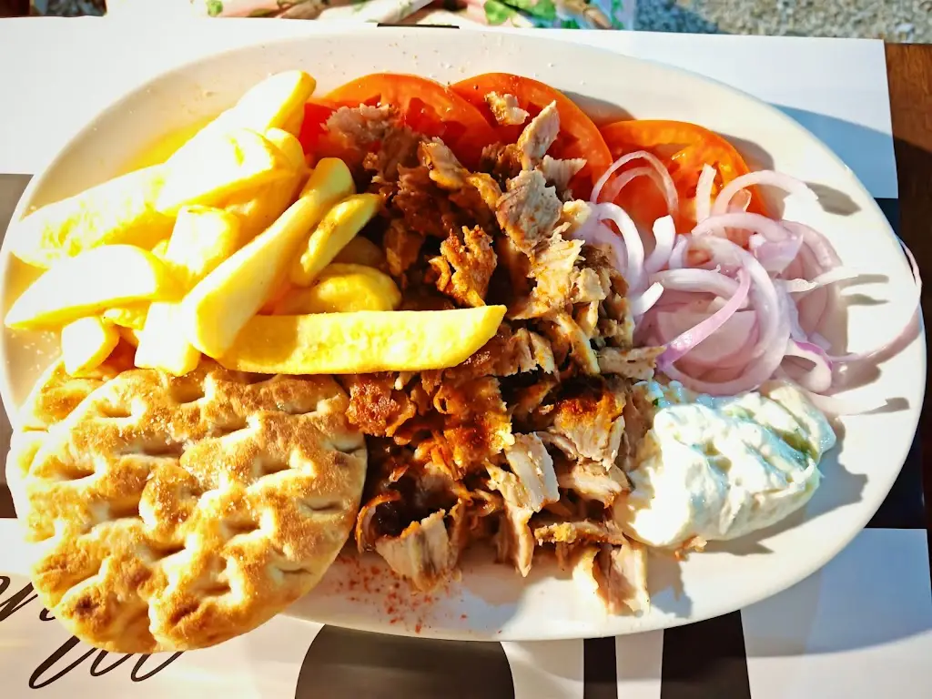 Xuelei Feng_YOLO ΣπιτοΓυρο_Lixoúri_Bewertung