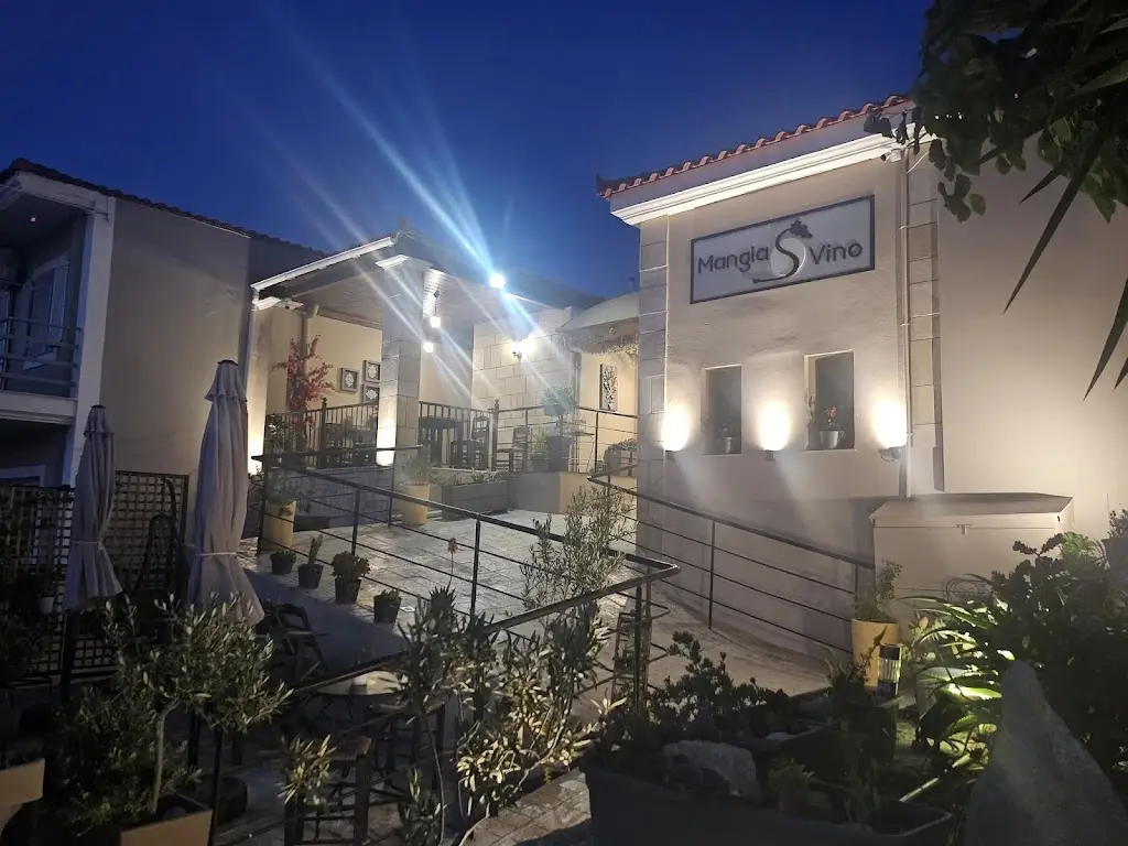 Randomzebra123 (Randomzbera123)_MangiaVino Restaurant Lixouri Kefalonia_Lixoúri_Bewertung