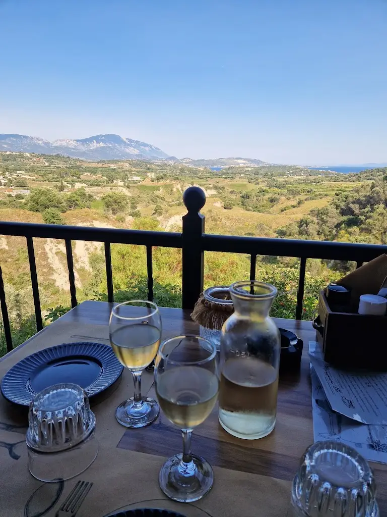 Gilles Bomon_MangiaVino Restaurant Lixouri Kefalonia_Lixoúri_Bewertung