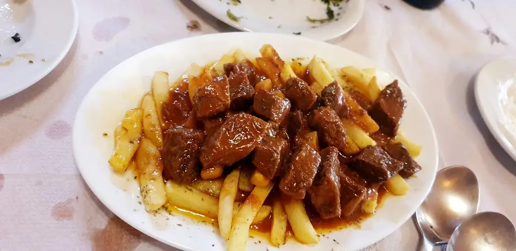 Menü_Παραδοσιακό Ουζερί Το Πέτρινο Της Βιβης_Mouzaki_Bild_2