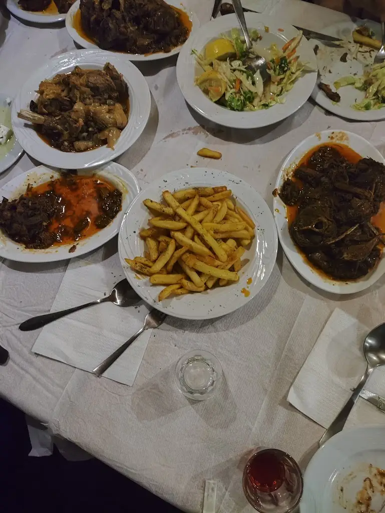 Menü_Παραδοσιακό Ουζερί Το Πέτρινο Της Βιβης_Mouzaki_Bild_8