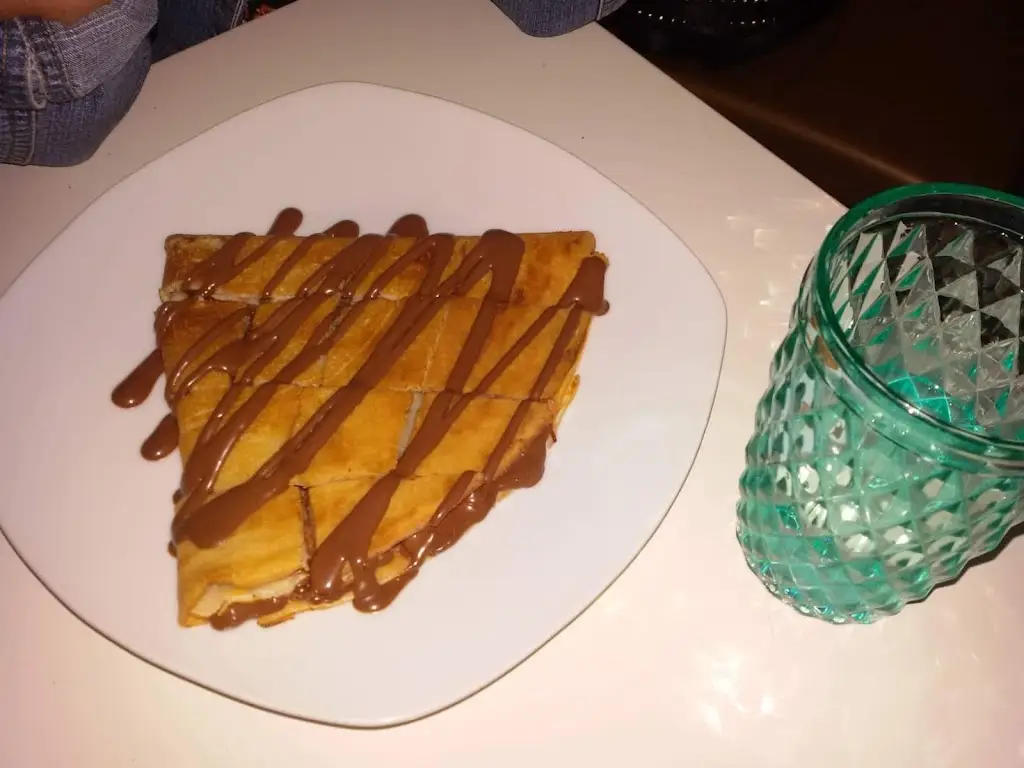 Menü_ΚΡΕΠΕΡΙ DELICIOUS_Mouzaki_Bild_4