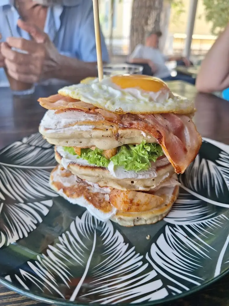 Menu_The Pine_Keratéa_image_4