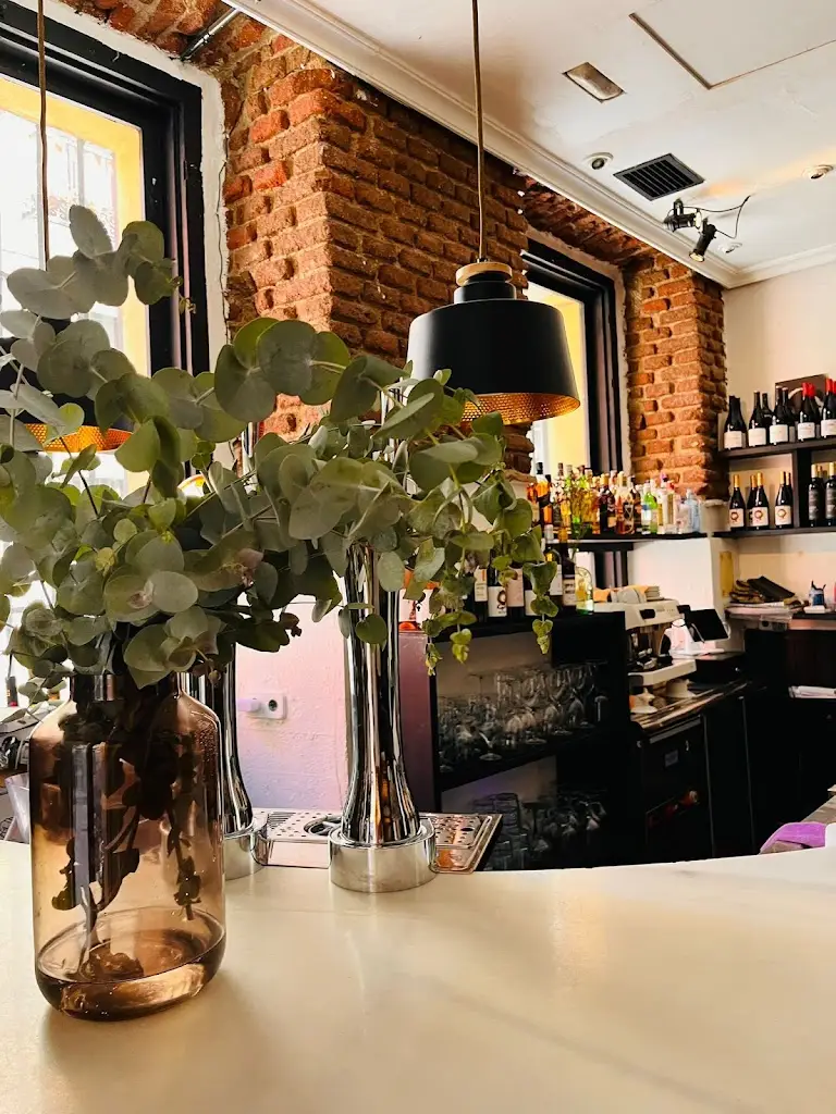 Κεραμαριό Παραδοσιακή Ταβέρνα και Ξενώνες Restaurant in Mouzaki