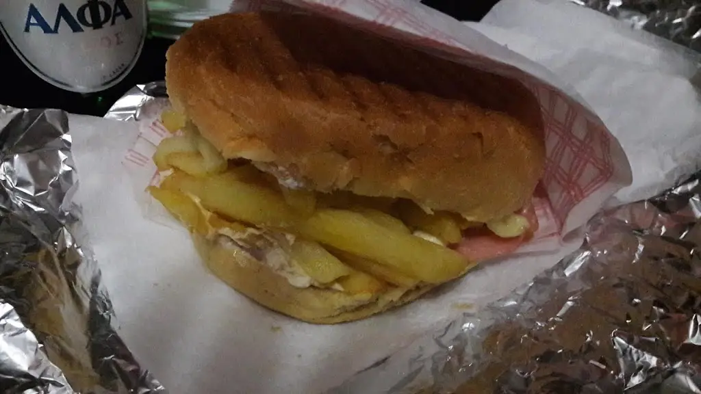 Mary TL_Pappas Restaurant_Karpochóri_Bewertung