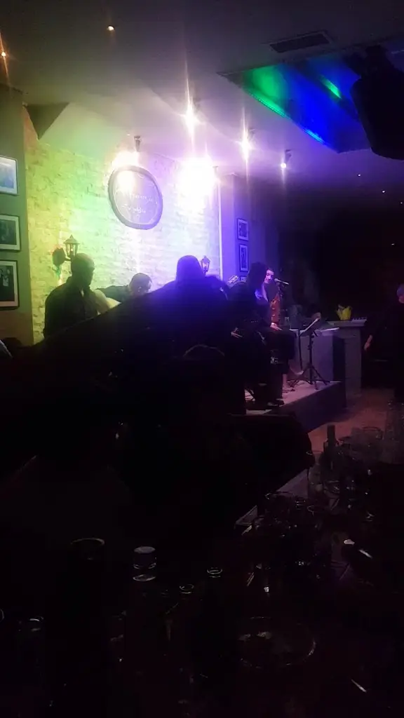 Το Βαρελάδικο του Διογένη_Karditsomagoúla_slider_image_2