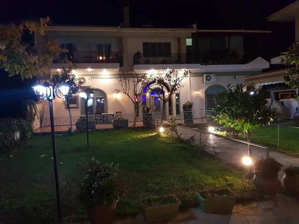 Το Βαρελάδικο του Διογένη_Karditsomagoúla_slider_image_3