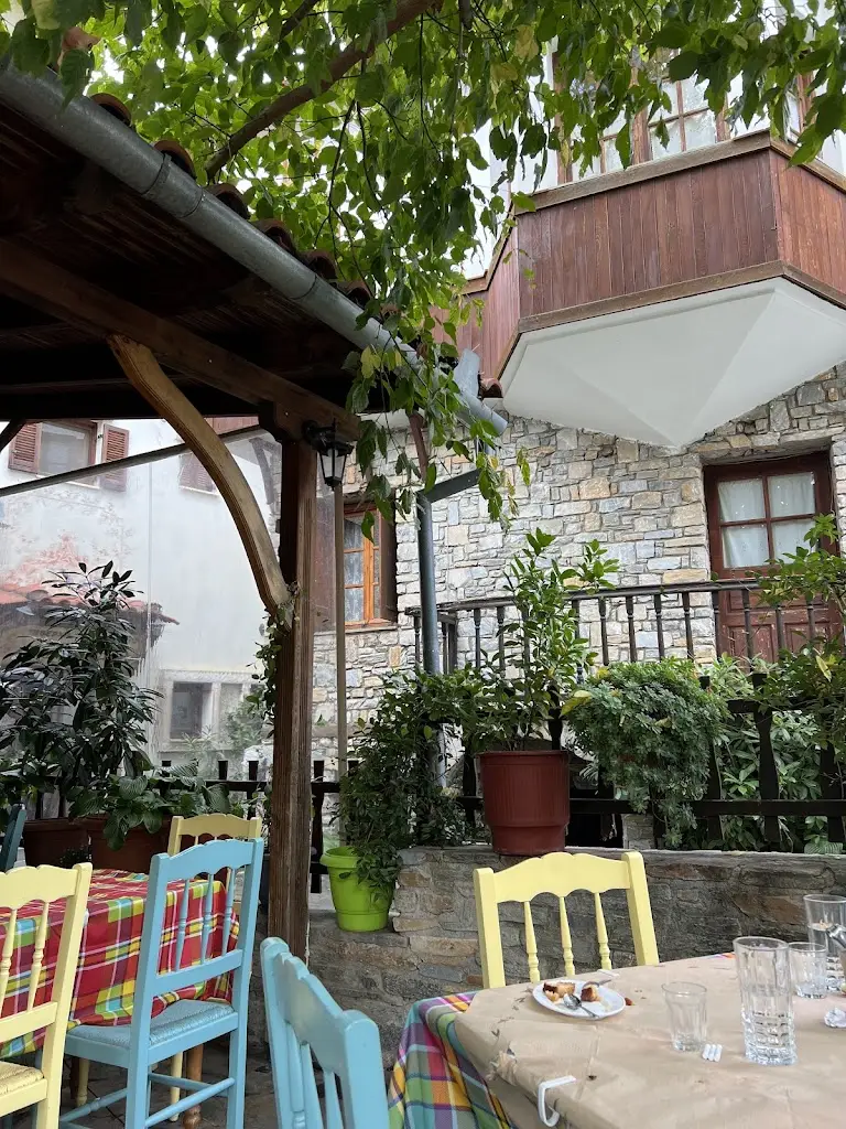 Ριζάρι Εστιατόριο - Ταβέρνα στα Αμπελάκια Λάρισας_Makrychóri_slider_image_2