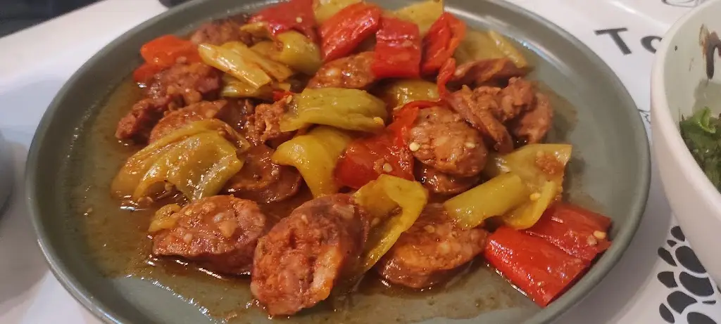 Kon Vid_Το Στέκι της κυρά-Γιώτας_Kardítsa_Bewertung