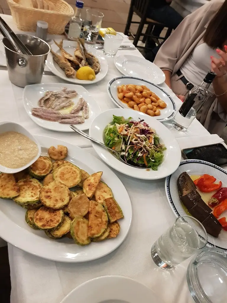 Menu_Ο ΓΚΕΚΑΣ ΟΥΖΕΡΙ - ΨΑΡΟΤΑΒΕΡΝΑ_Kardítsa_image_4