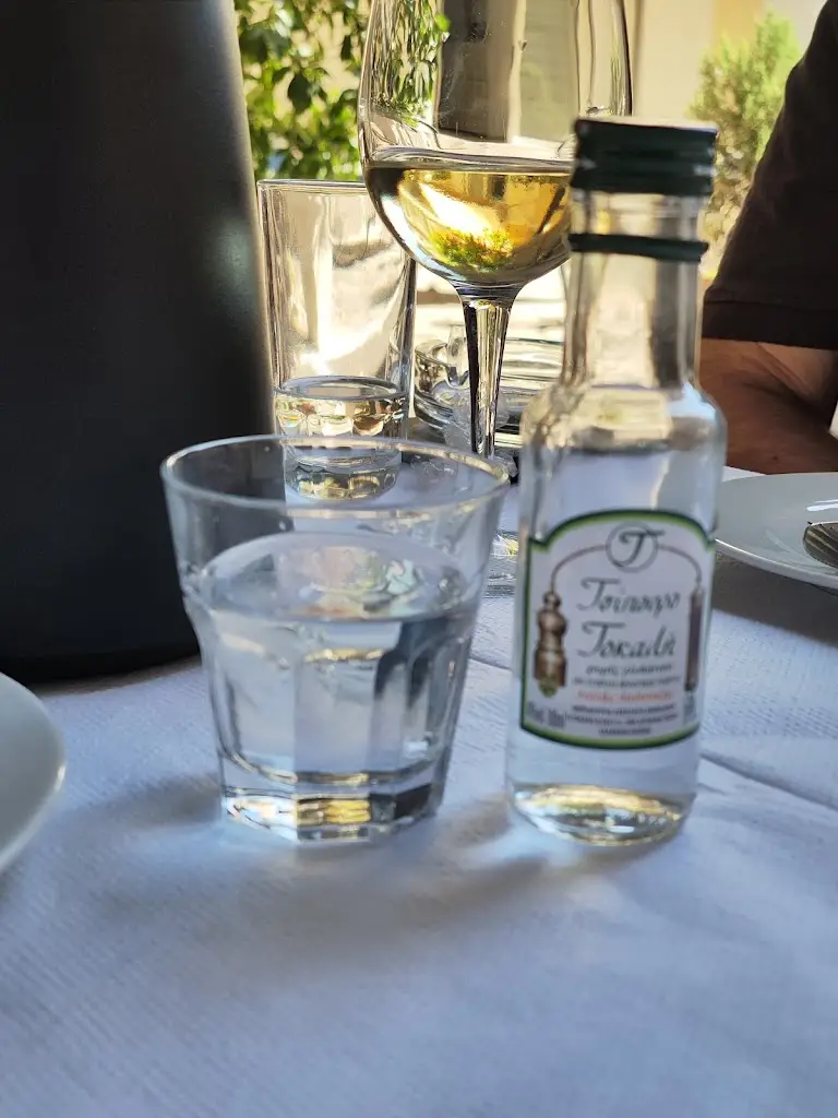 Menu_Ο ΓΚΕΚΑΣ ΟΥΖΕΡΙ - ΨΑΡΟΤΑΒΕΡΝΑ_Kardítsa_image_7